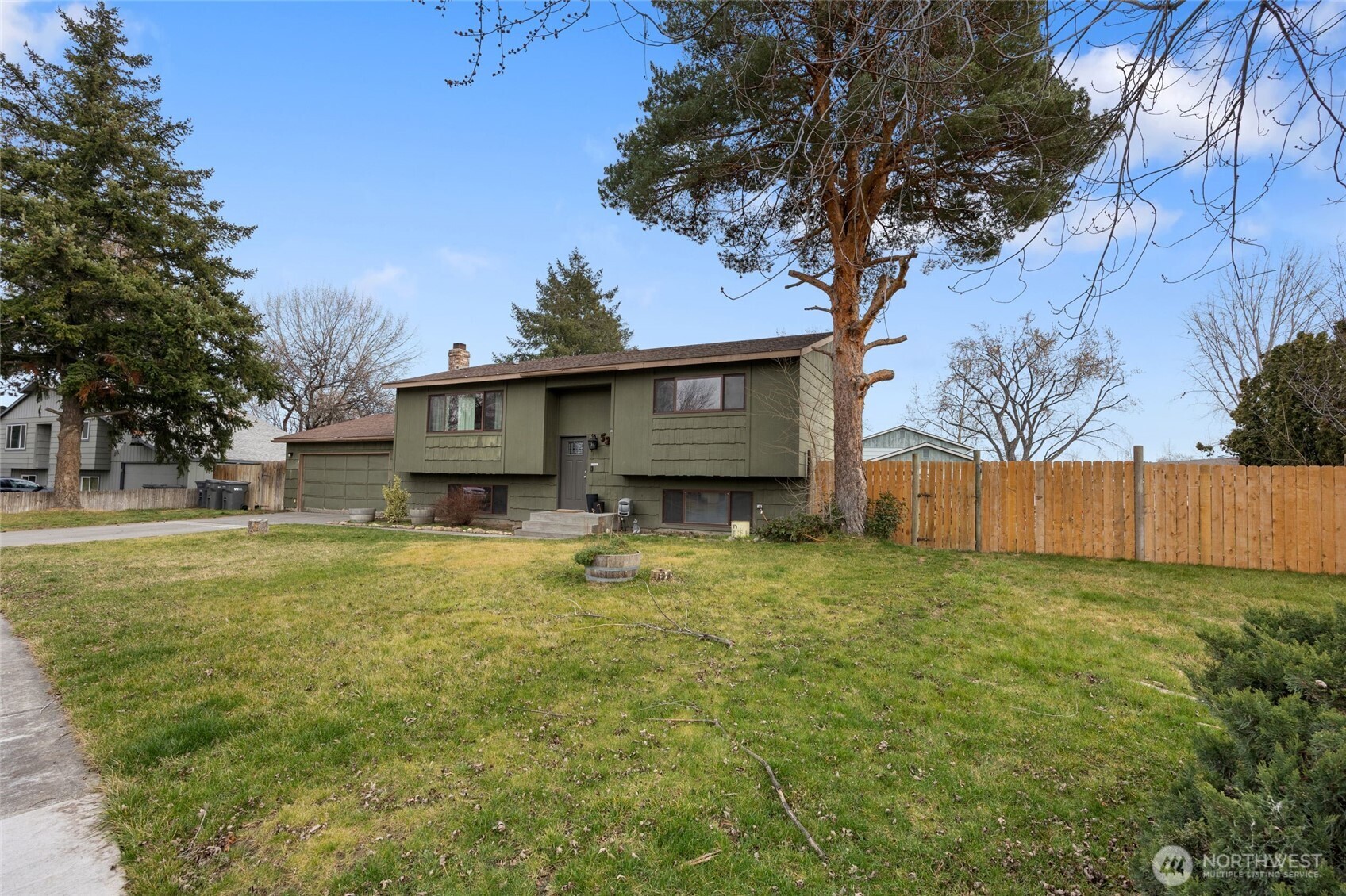 520 N Conway Place , Kennewick, WA 99336