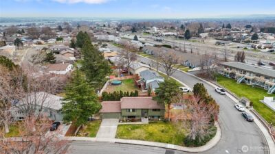 520 N Conway Place , Kennewick, WA 99336 - Photo 4