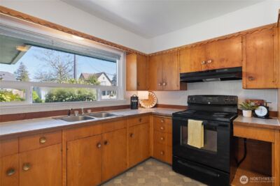 5236 S Thompson Avenue , Tacoma, WA 98408 - Photo 11