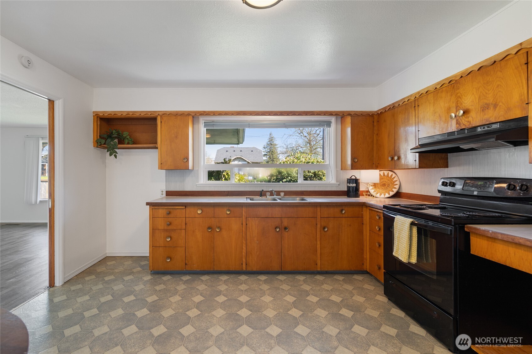 5236 S Thompson Avenue , Tacoma, WA 98408