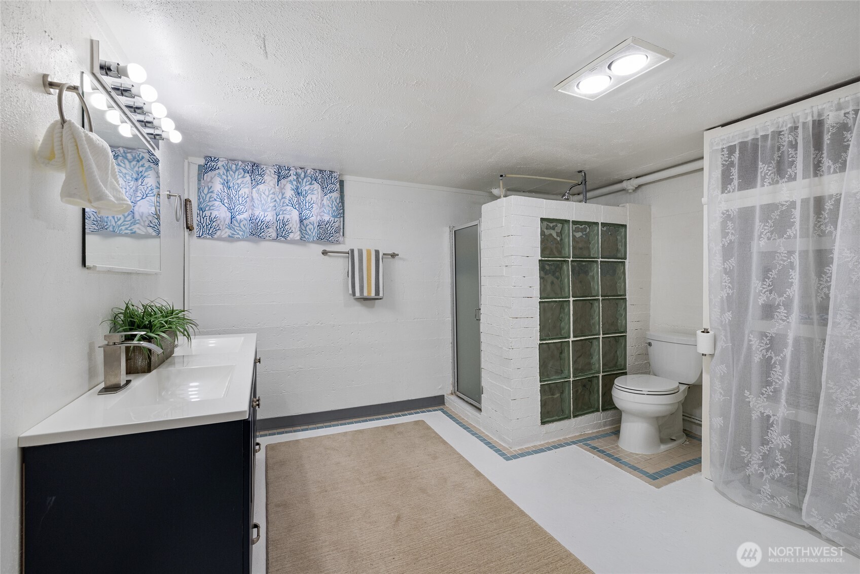 5236 S Thompson Avenue , Tacoma, WA 98408