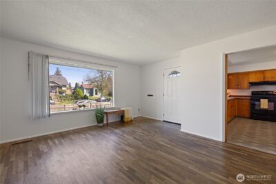 5236 S Thompson Avenue , Tacoma, WA 98408 - Photo 7
