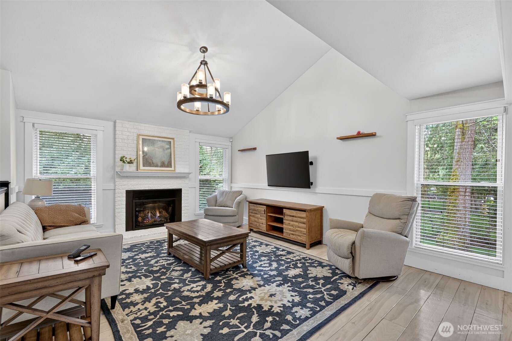 20009 SE 20th Place , Sammamish, WA 98075