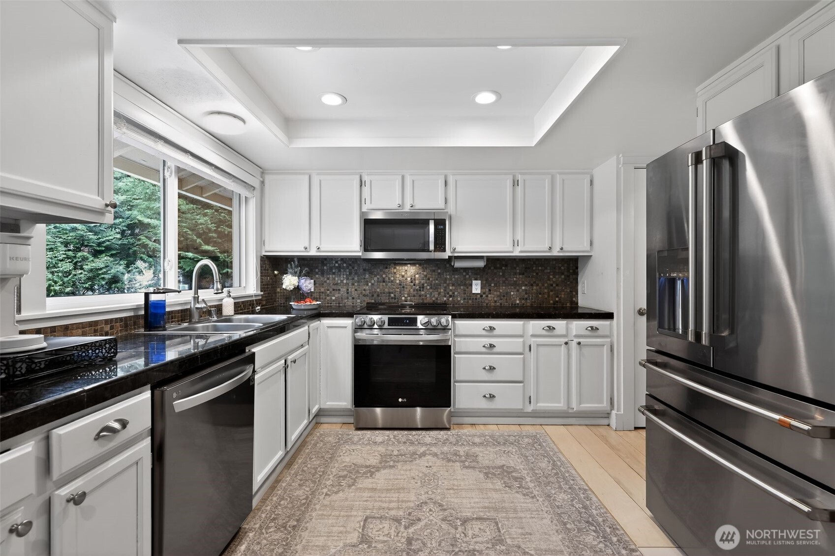 20009 SE 20th Place , Sammamish, WA 98075