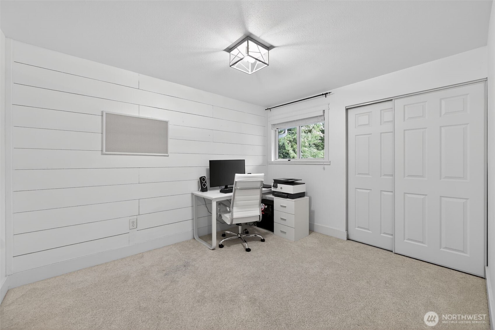 20009 SE 20th Place , Sammamish, WA 98075