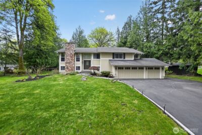 20009 SE 20th Place , Sammamish, WA 98075 - Photo 3