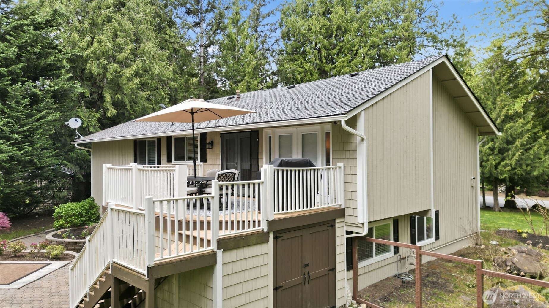 20009 SE 20th Place , Sammamish, WA 98075