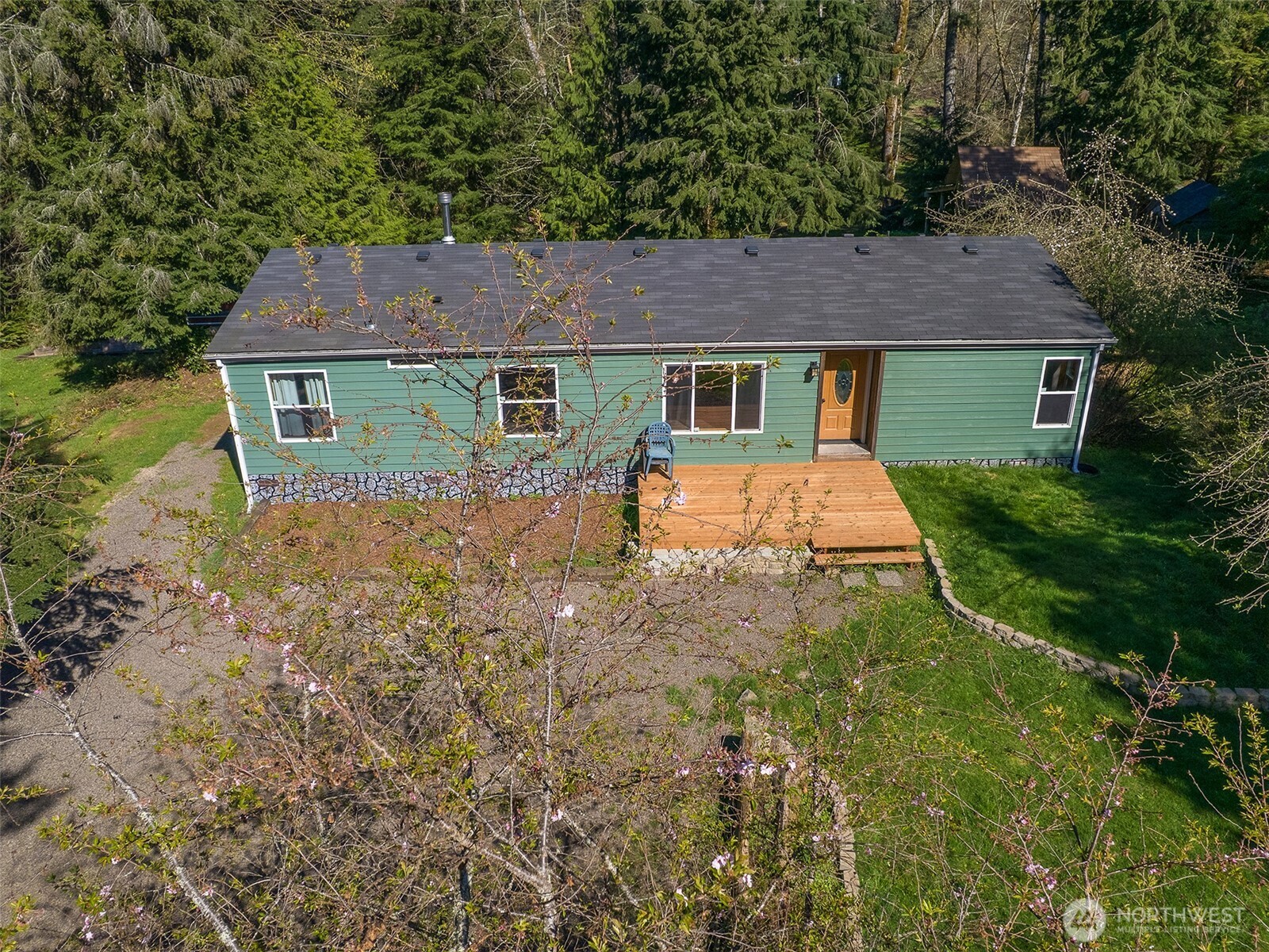 108 Longhorn Road , Amboy, WA 98601