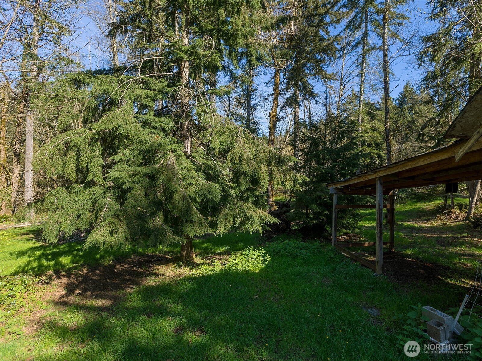 108 Longhorn Road , Amboy, WA 98601
