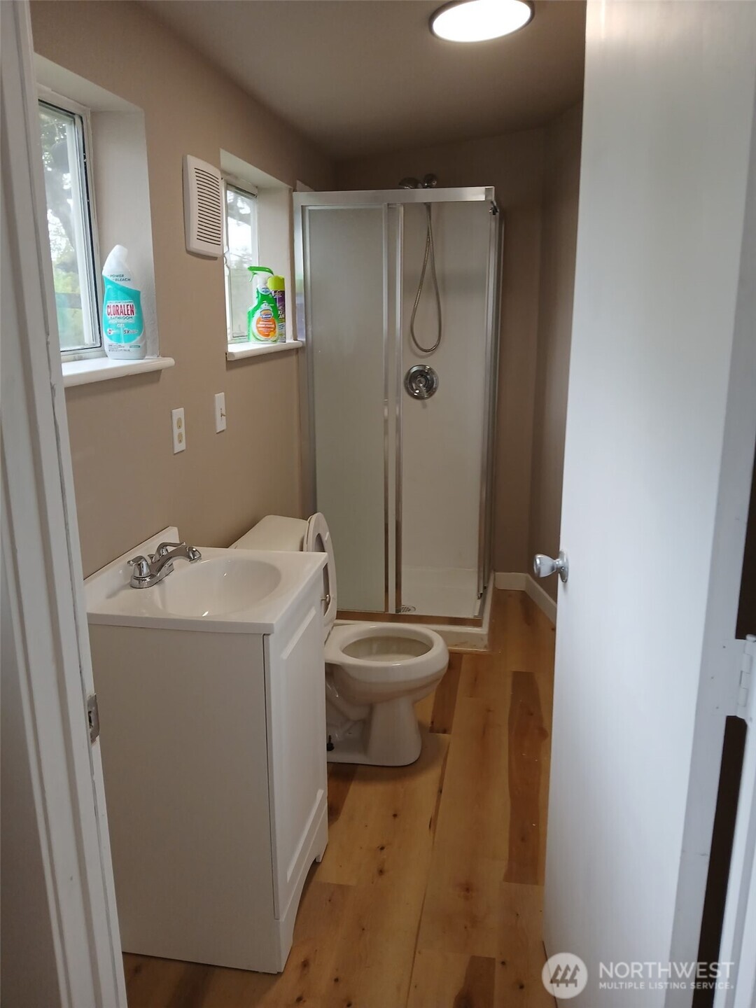 4212 Jackson Hwy , Chehalis, WA 98532
