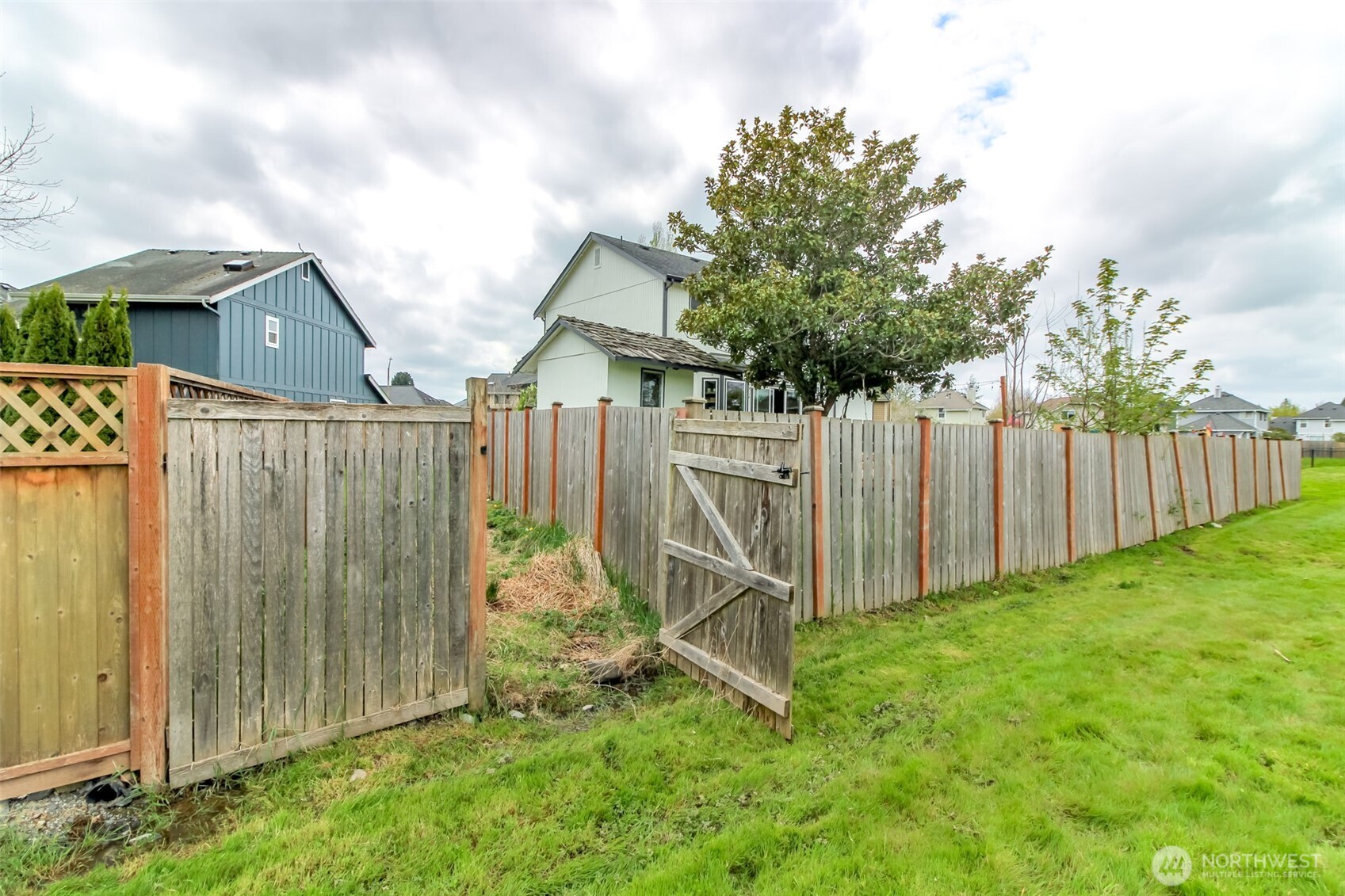 124 Jewell Street , Enumclaw, WA 98022