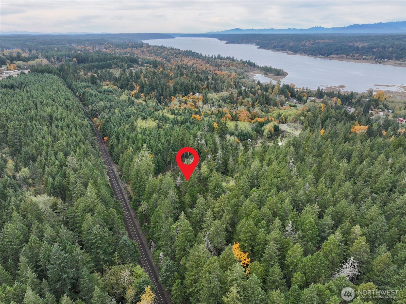 541 NE Squire Lane , Belfair, WA 98528