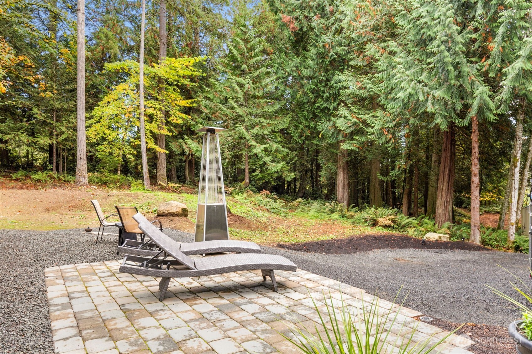 7698 Westerly Lane NE, Bainbridge Island, WA 98110