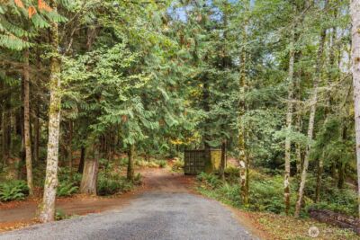 7698 Westerly Lane NE, Bainbridge Island, WA 98110 - Photo 18