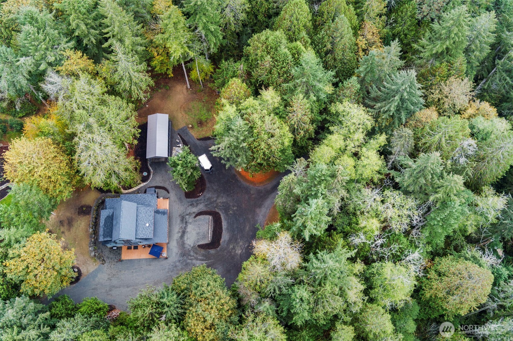 7698 Westerly Lane NE, Bainbridge Island, WA 98110