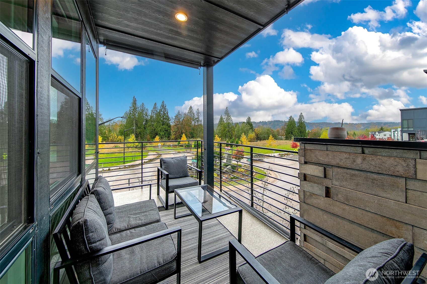 14002 3rd Avenue NE #105, Duvall, WA 98019
