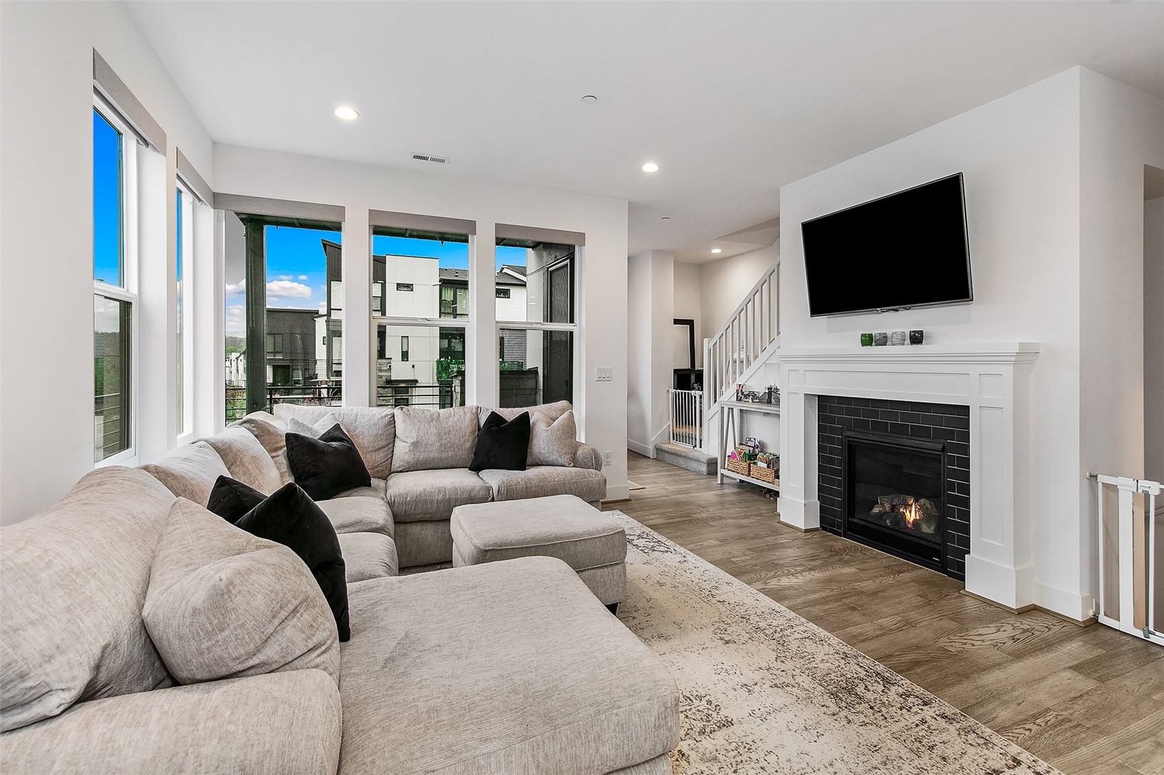 14002 3rd Avenue NE #105, Duvall, WA 98019