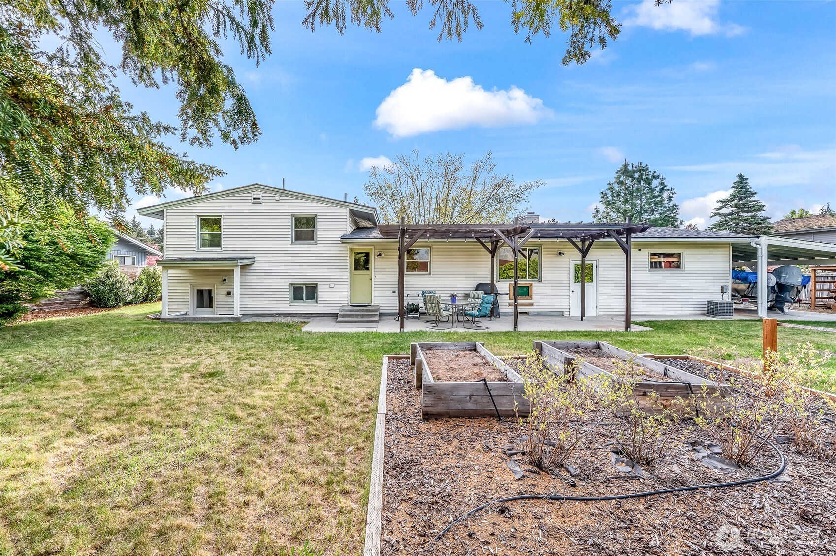 1540 N Astor Court , East Wenatchee, WA 98802