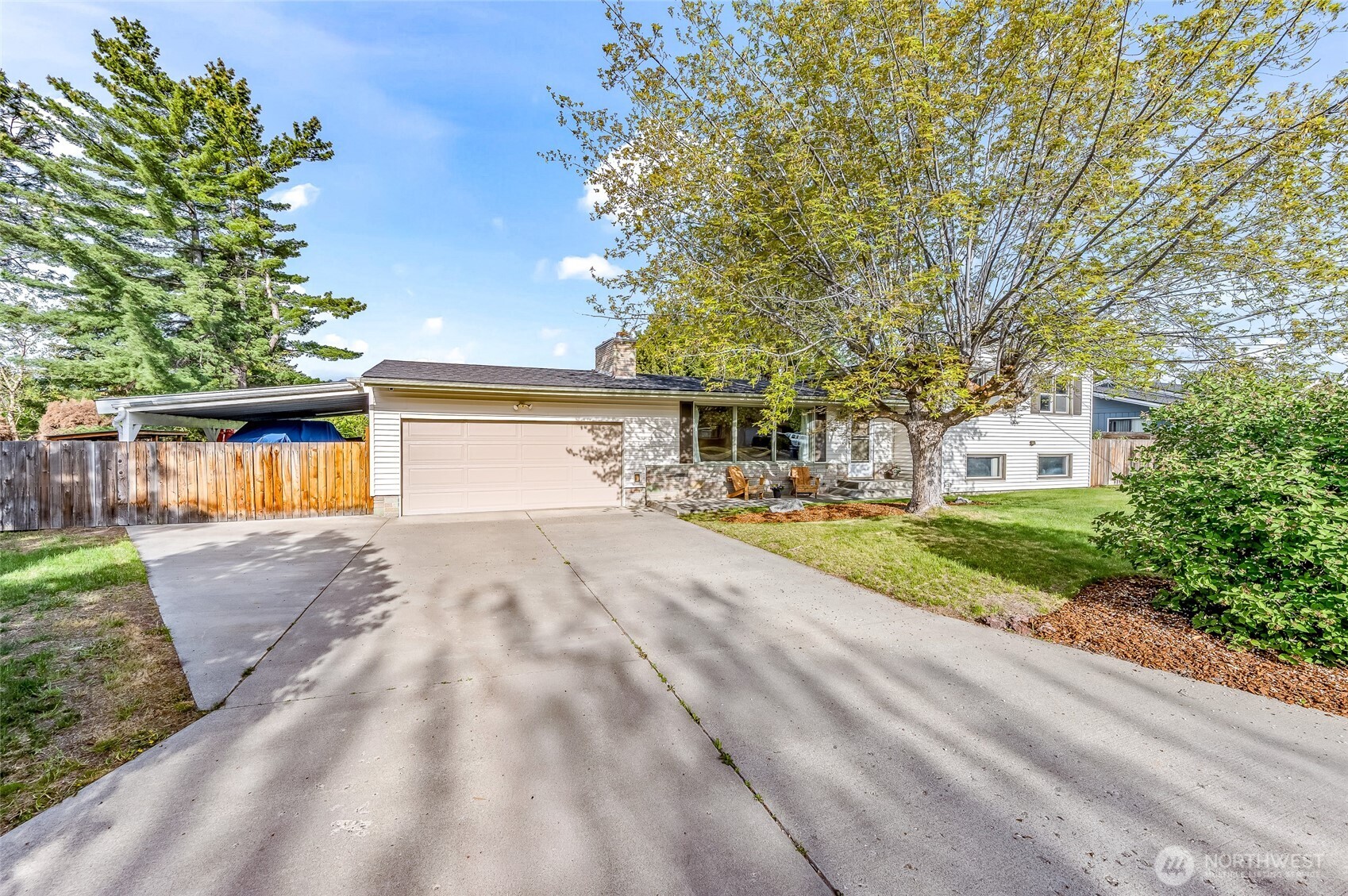 1540 N Astor Court , East Wenatchee, WA 98802