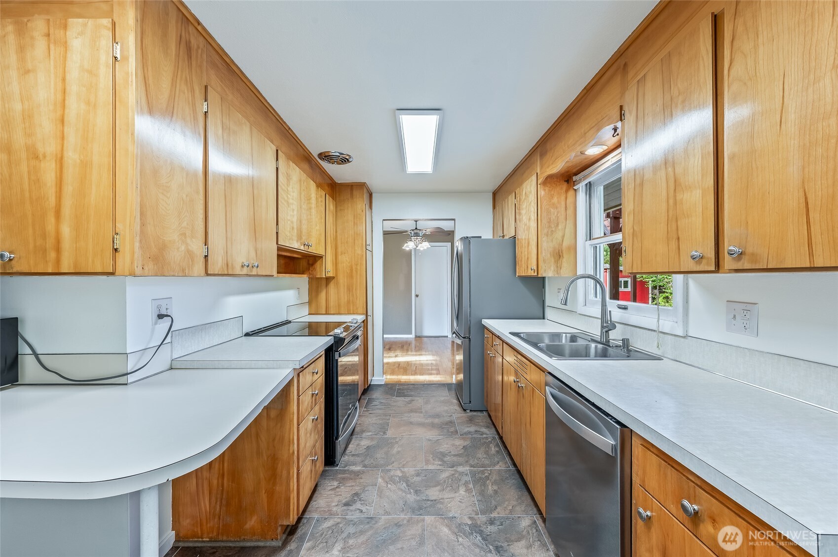 1540 N Astor Court , East Wenatchee, WA 98802