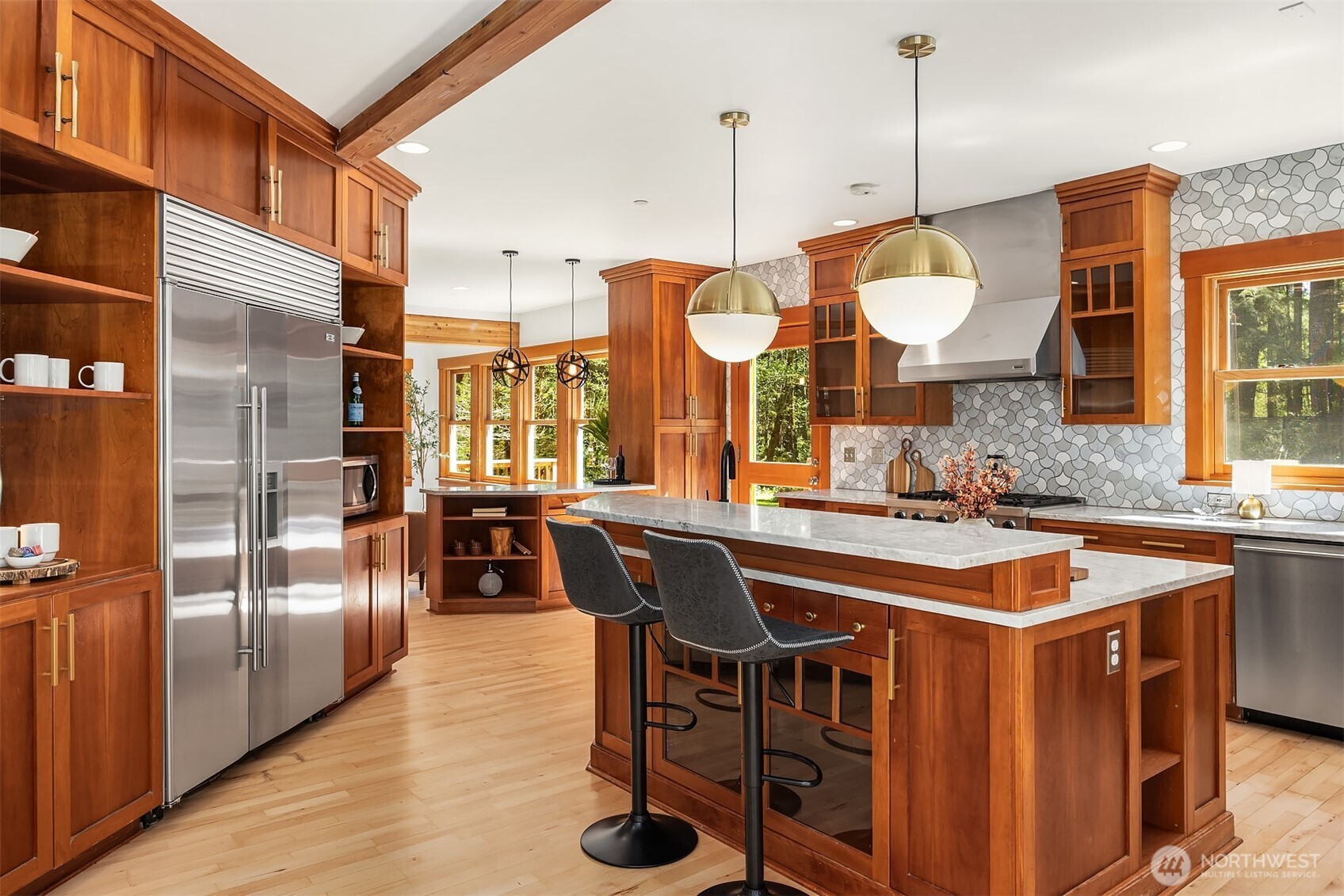 18305 121st Avenue SW, Vashon, WA 98070