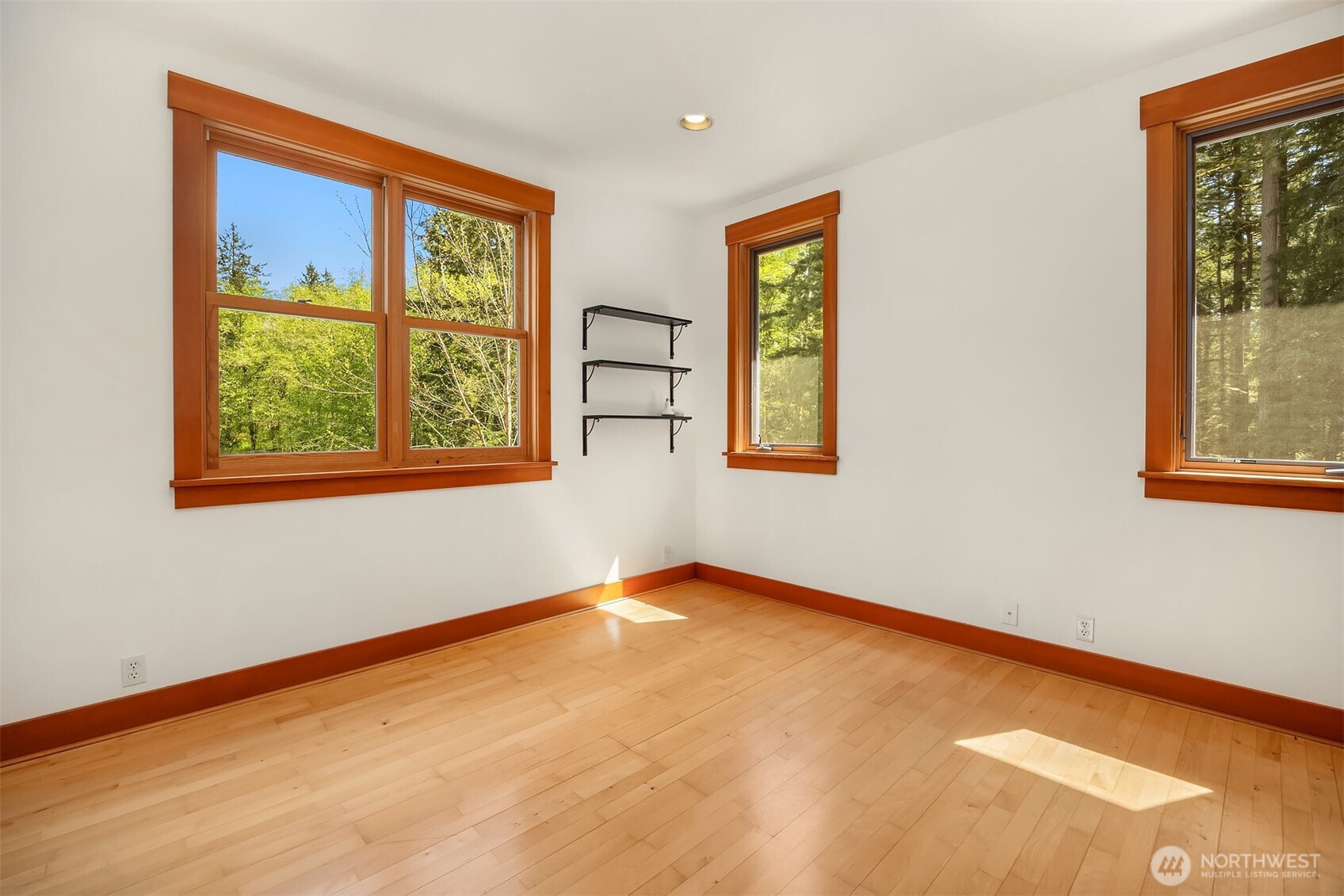 18305 121st Avenue SW, Vashon, WA 98070