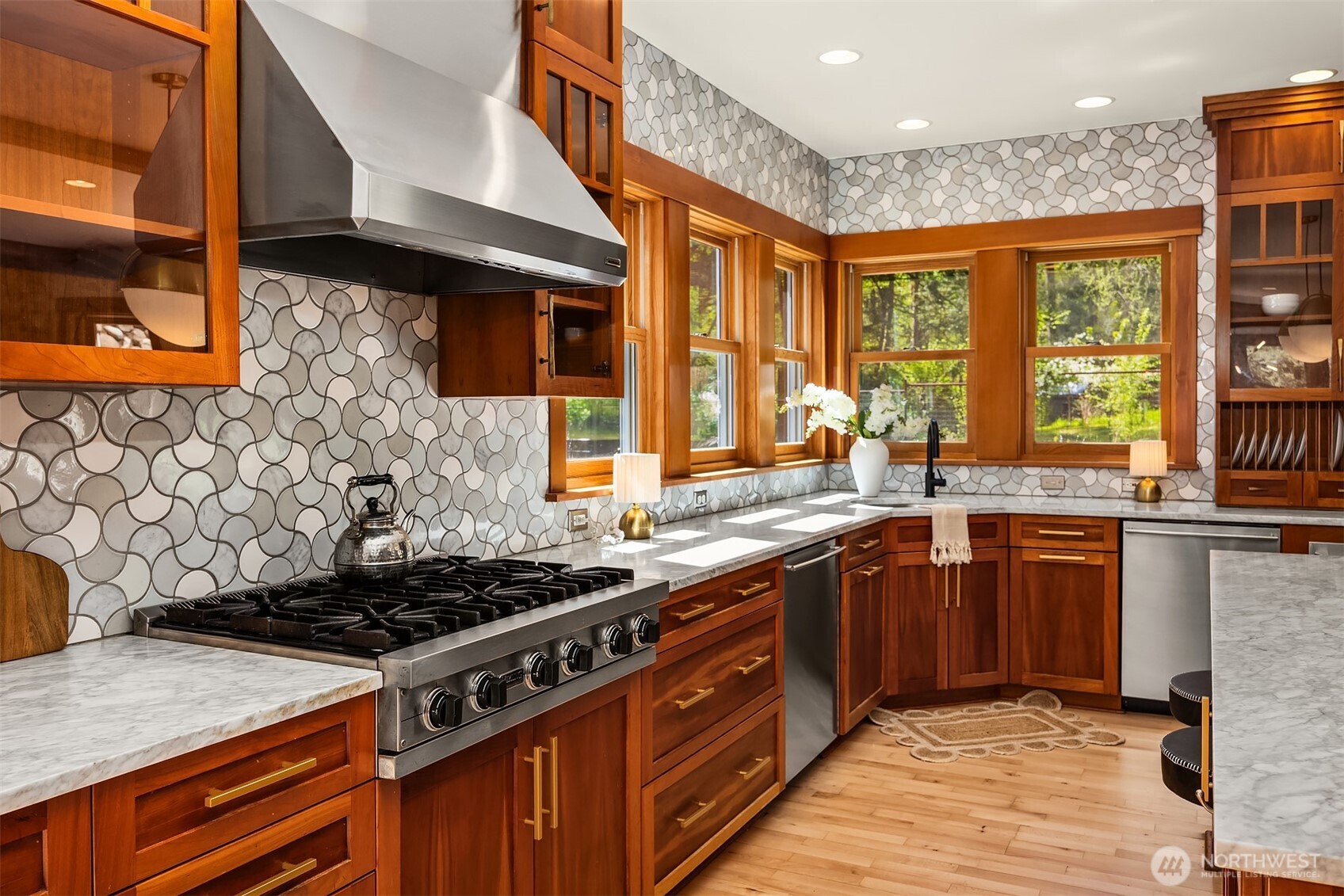 18305 121st Avenue SW, Vashon, WA 98070