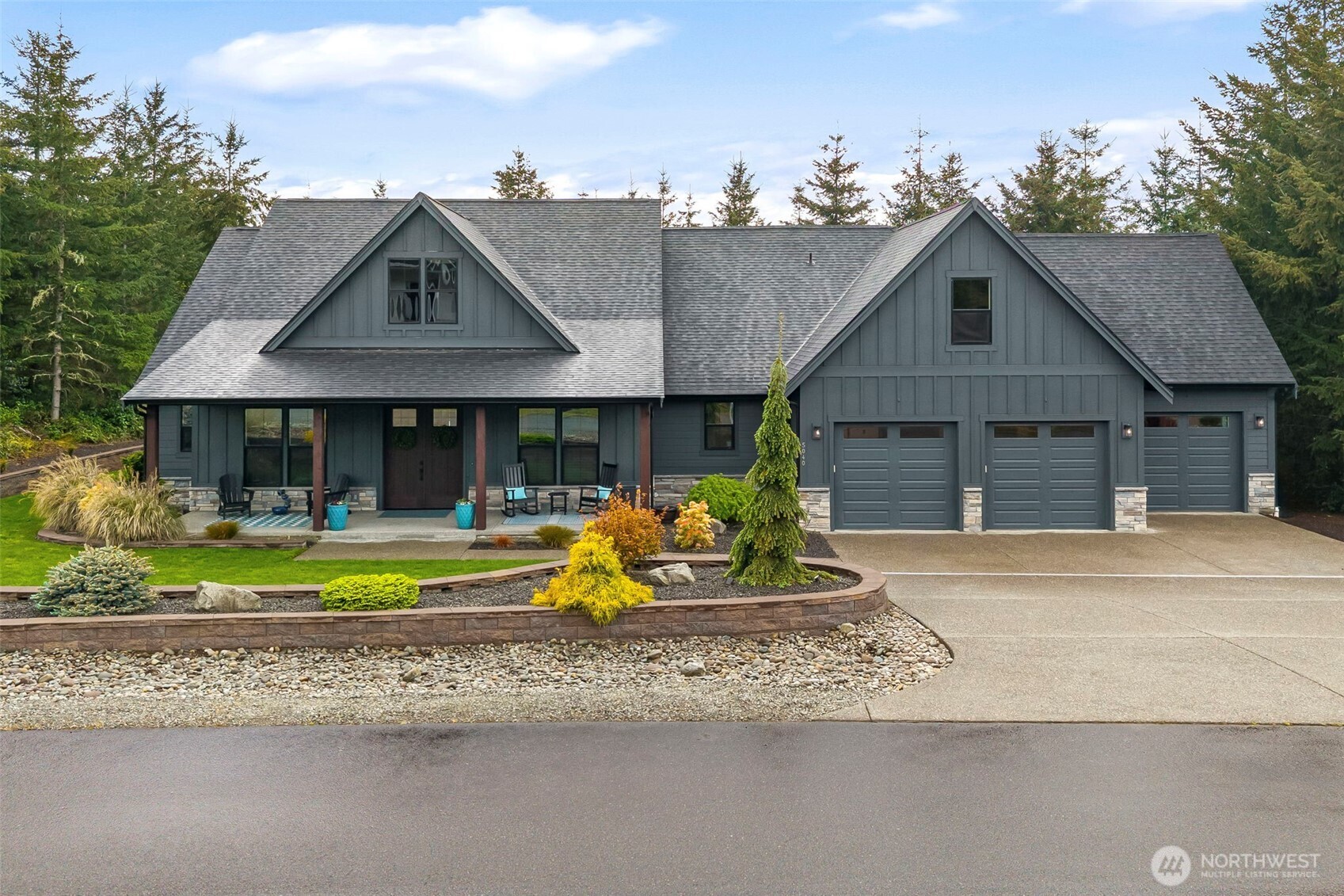 5040 Coppermill Court NE, Olympia, WA 98516