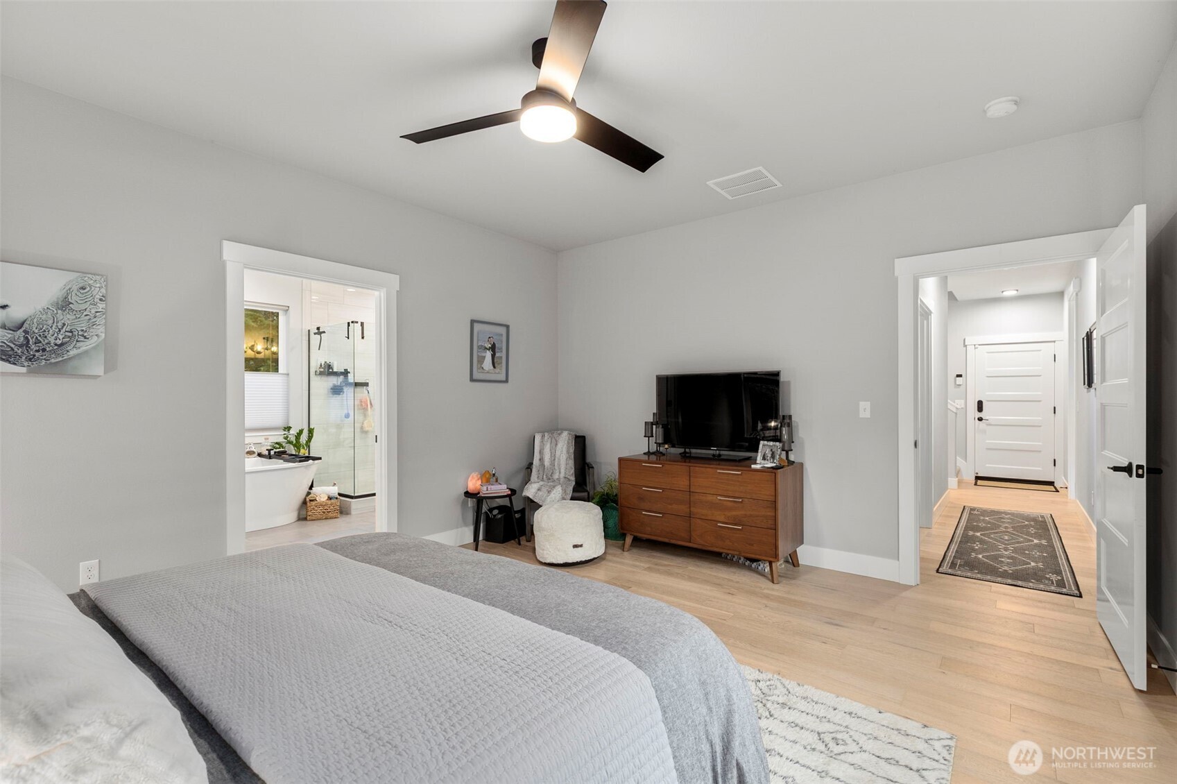 5040 Coppermill Court NE, Olympia, WA 98516