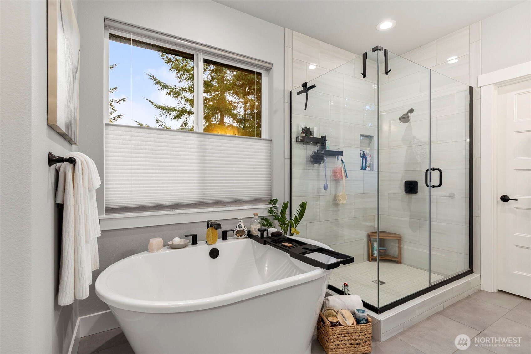 5040 Coppermill Court NE, Olympia, WA 98516