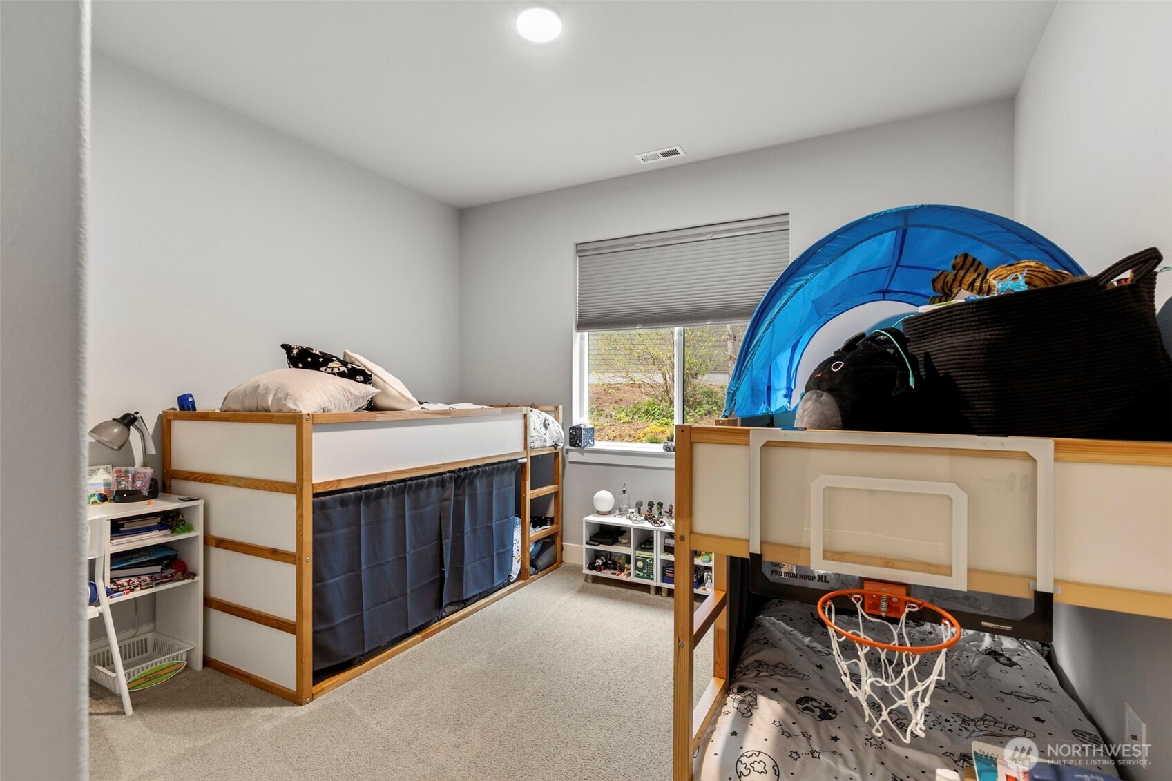 5040 Coppermill Court NE, Olympia, WA 98516