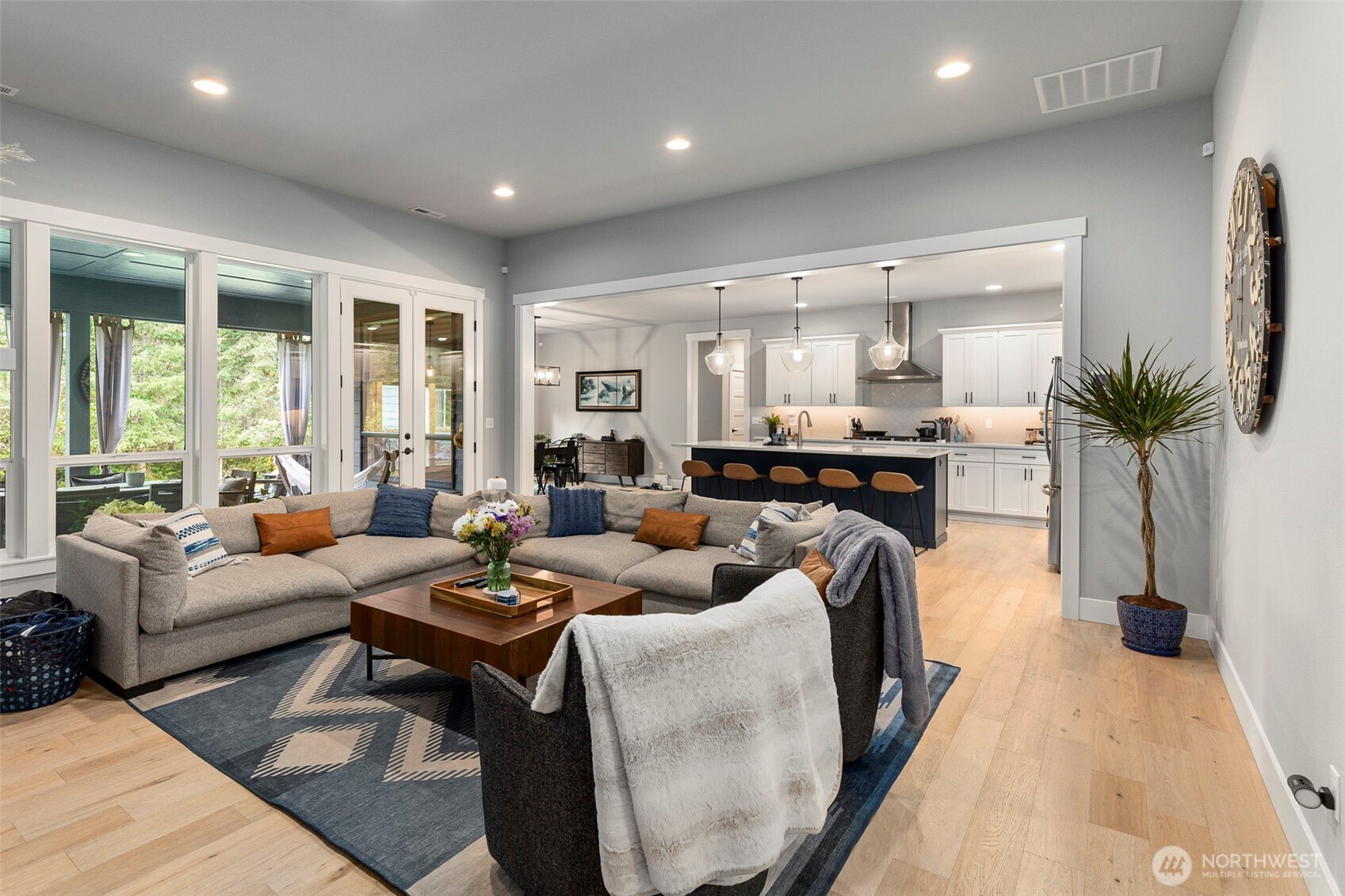 5040 Coppermill Court NE, Olympia, WA 98516