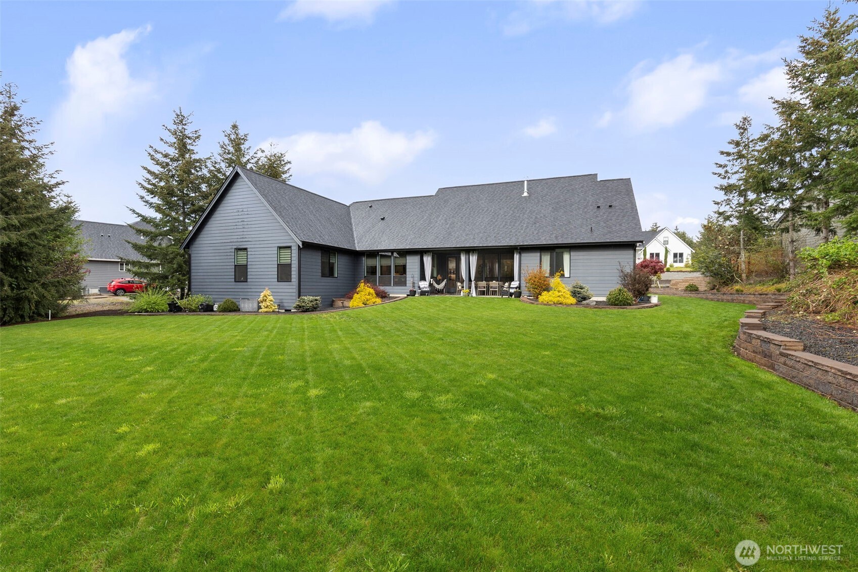 5040 Coppermill Court NE, Olympia, WA 98516