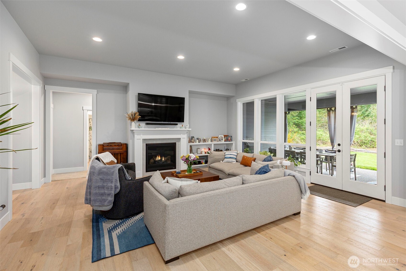 5040 Coppermill Court NE, Olympia, WA 98516