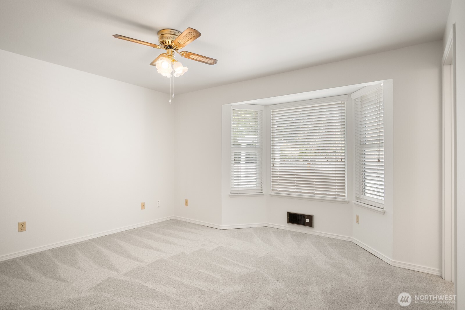 26711 218th Avenue SE, Maple Valley, WA 98038