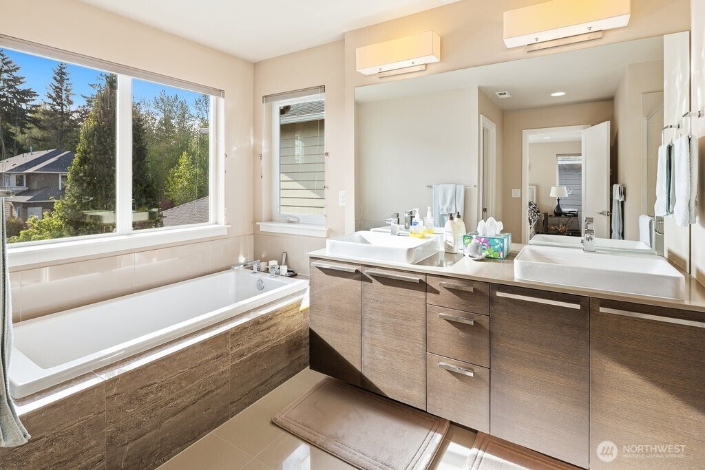 17227 39th Drive SE, Bothell, WA 98012
