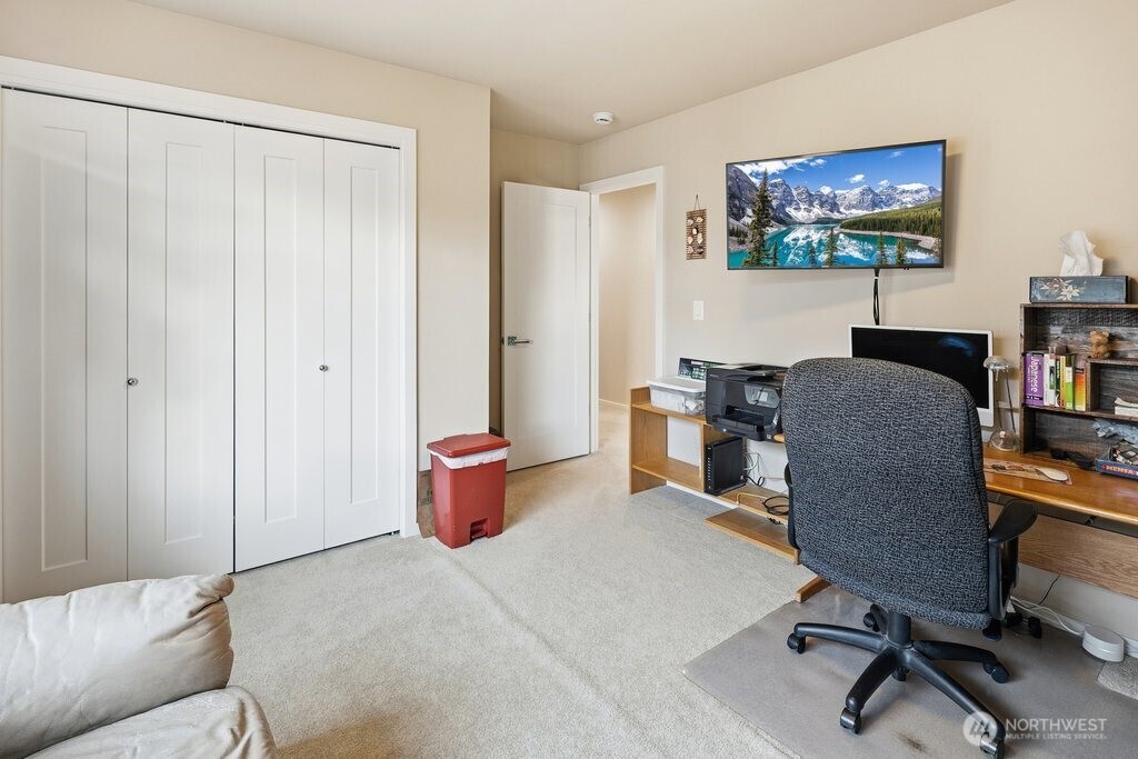 17227 39th Drive SE, Bothell, WA 98012