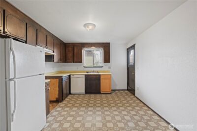 5676 S I Street , Tacoma, WA 98408 - Photo 11