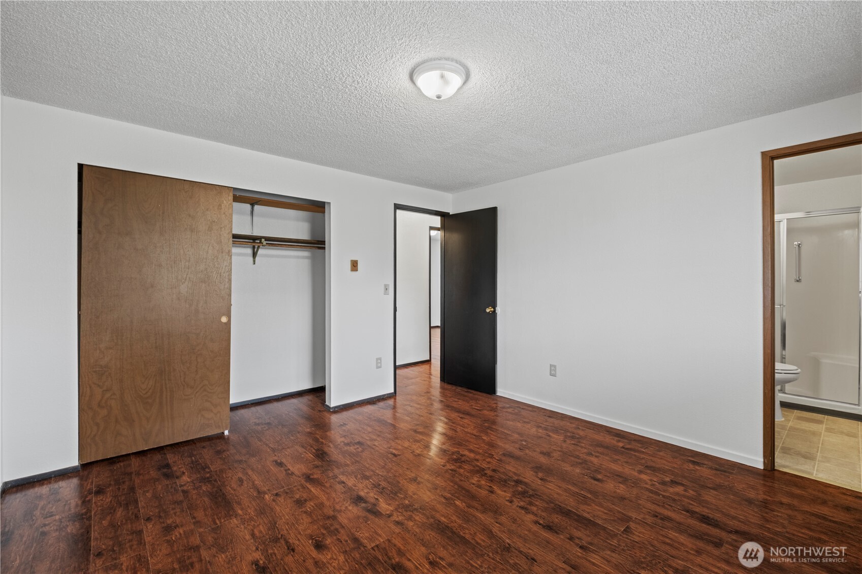 5676 S I Street , Tacoma, WA 98408