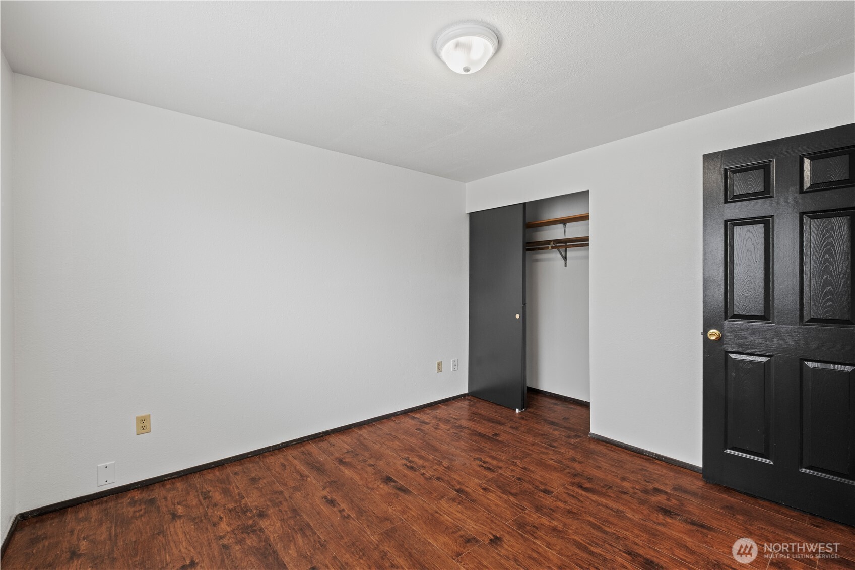 5676 S I Street , Tacoma, WA 98408