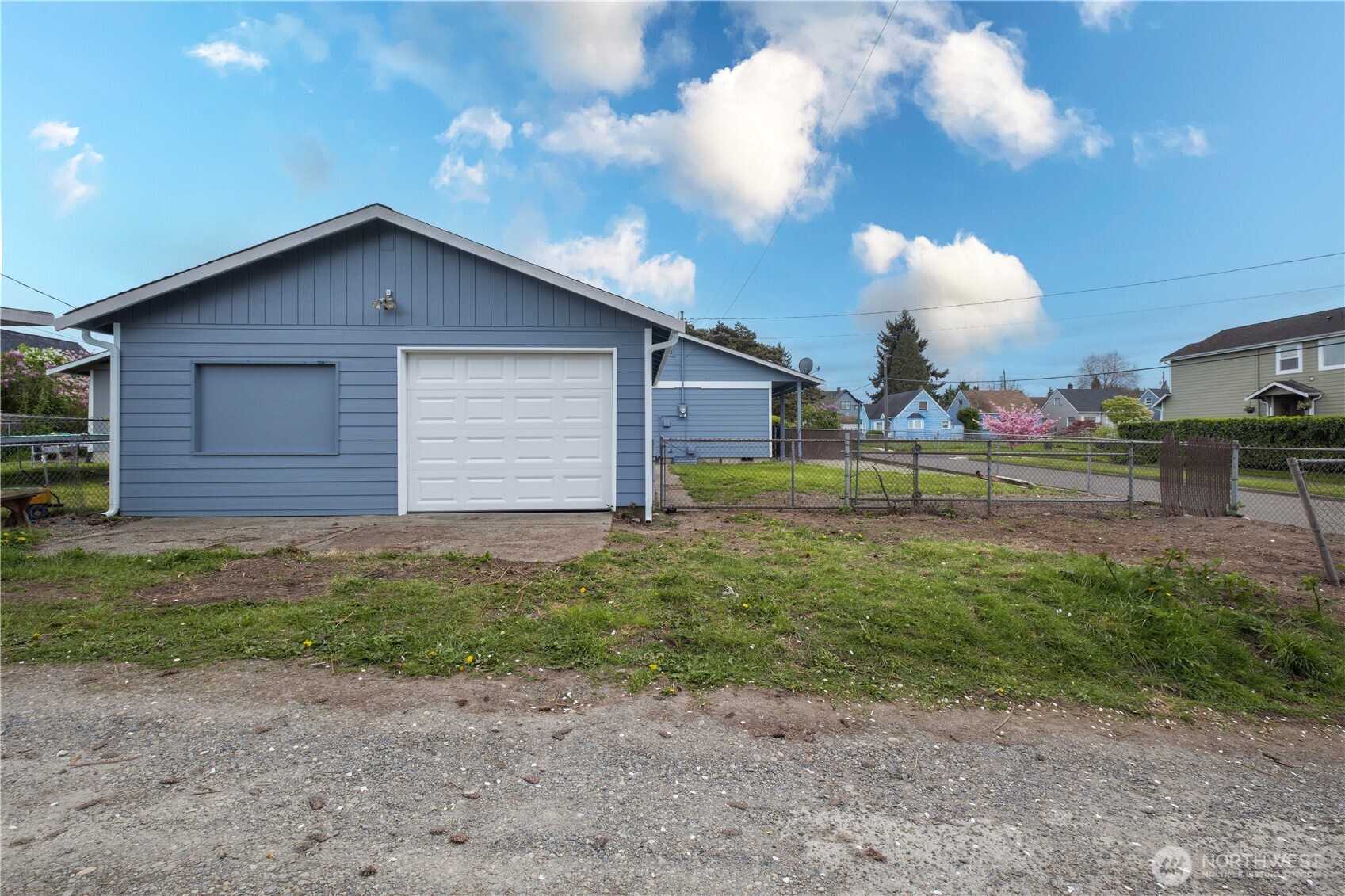 5676 S I Street , Tacoma, WA 98408