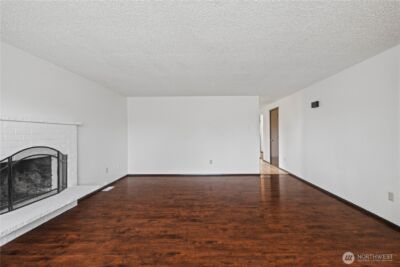 5676 S I Street , Tacoma, WA 98408 - Photo 6