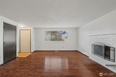 5676 S I Street , Tacoma, WA 98408 - Photo 8