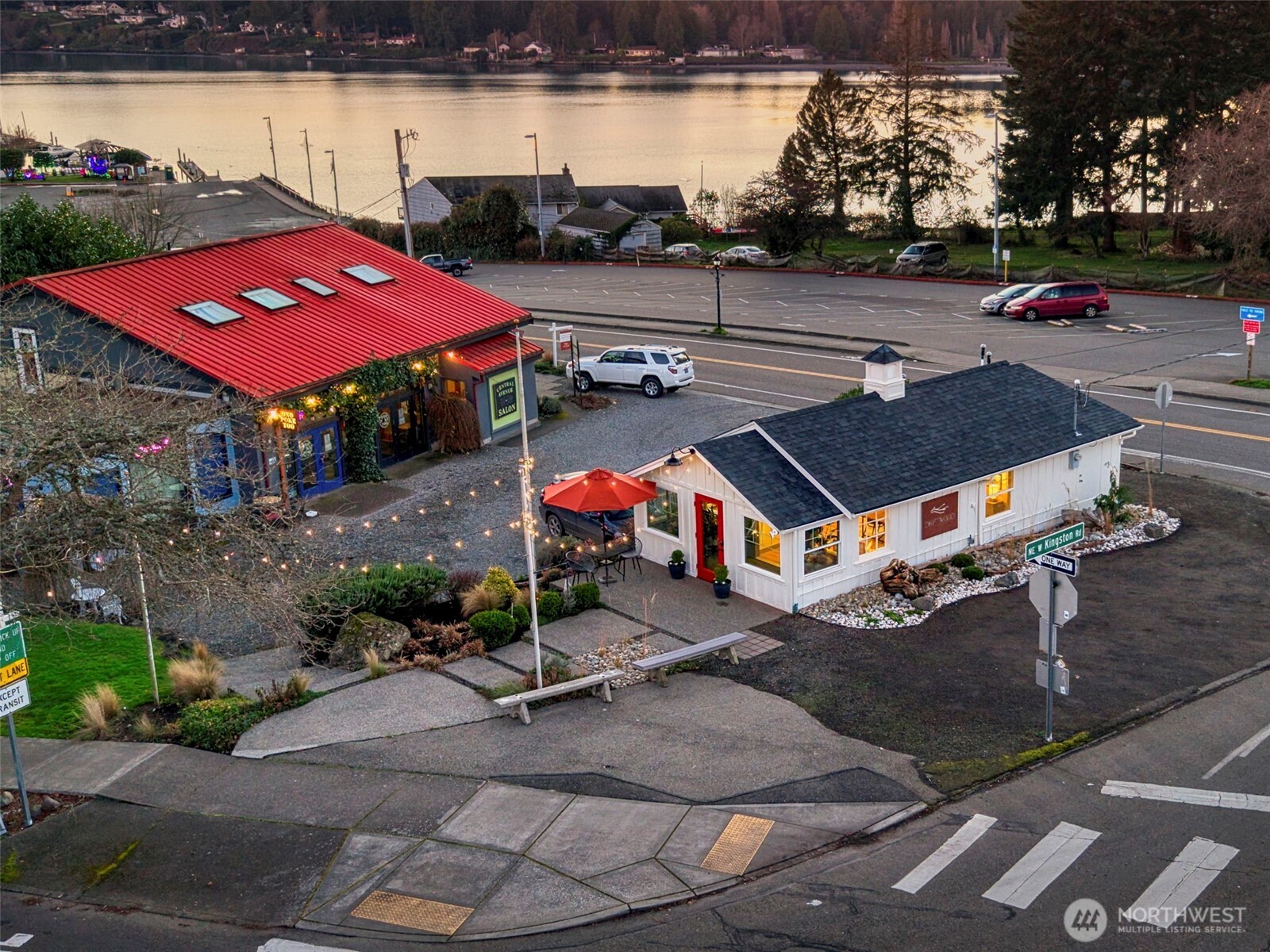 25960 Central Avenue NE, Kingston, WA 98346