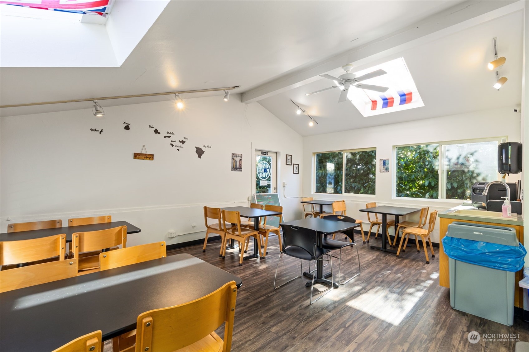 25960 Central Avenue NE, Kingston, WA 98346