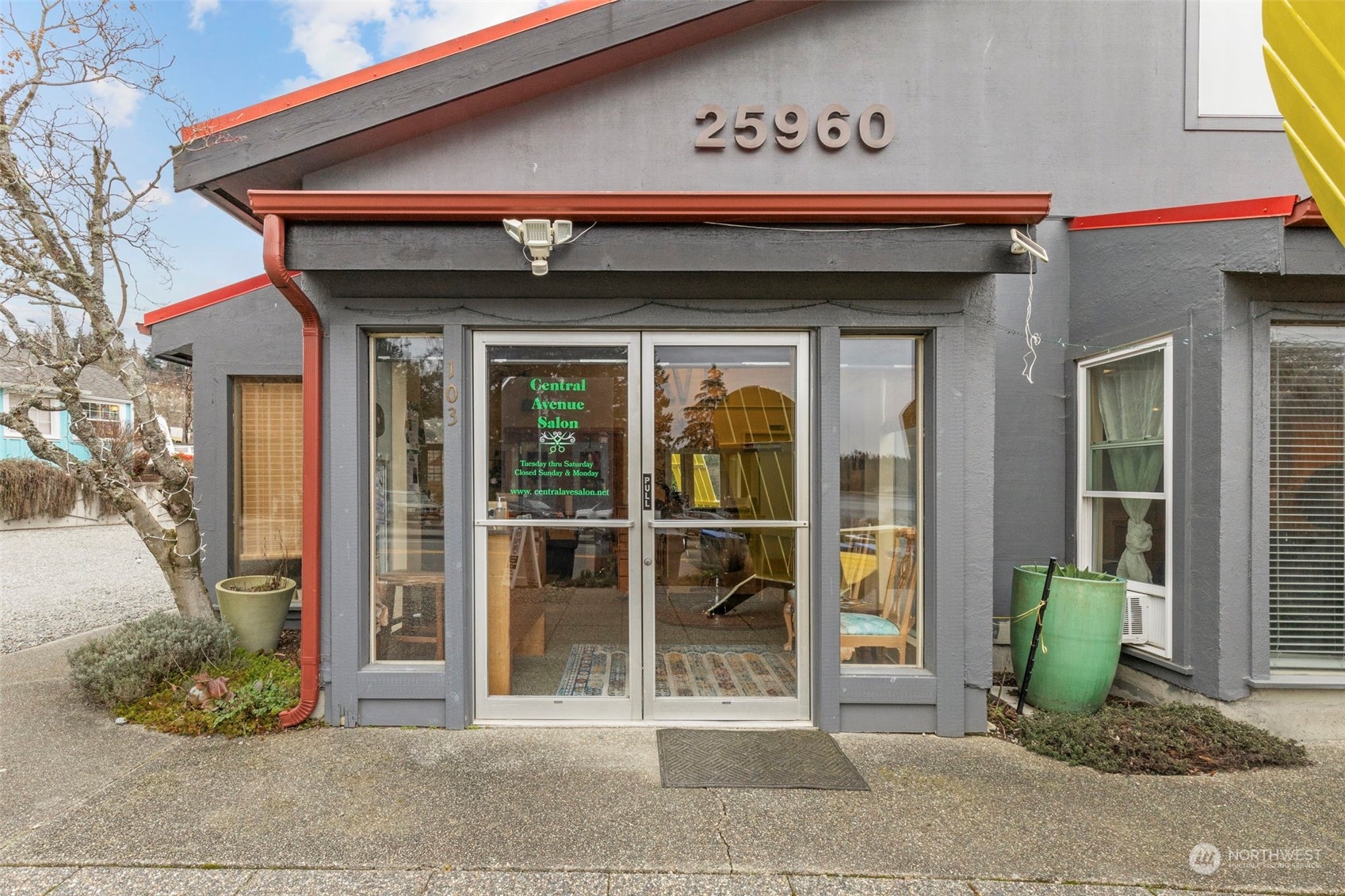 25960 Central Avenue NE, Kingston, WA 98346