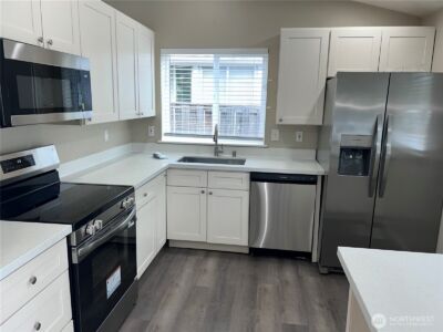 28016 231st Place SE, Maple Valley, WA 98038 - Photo 4