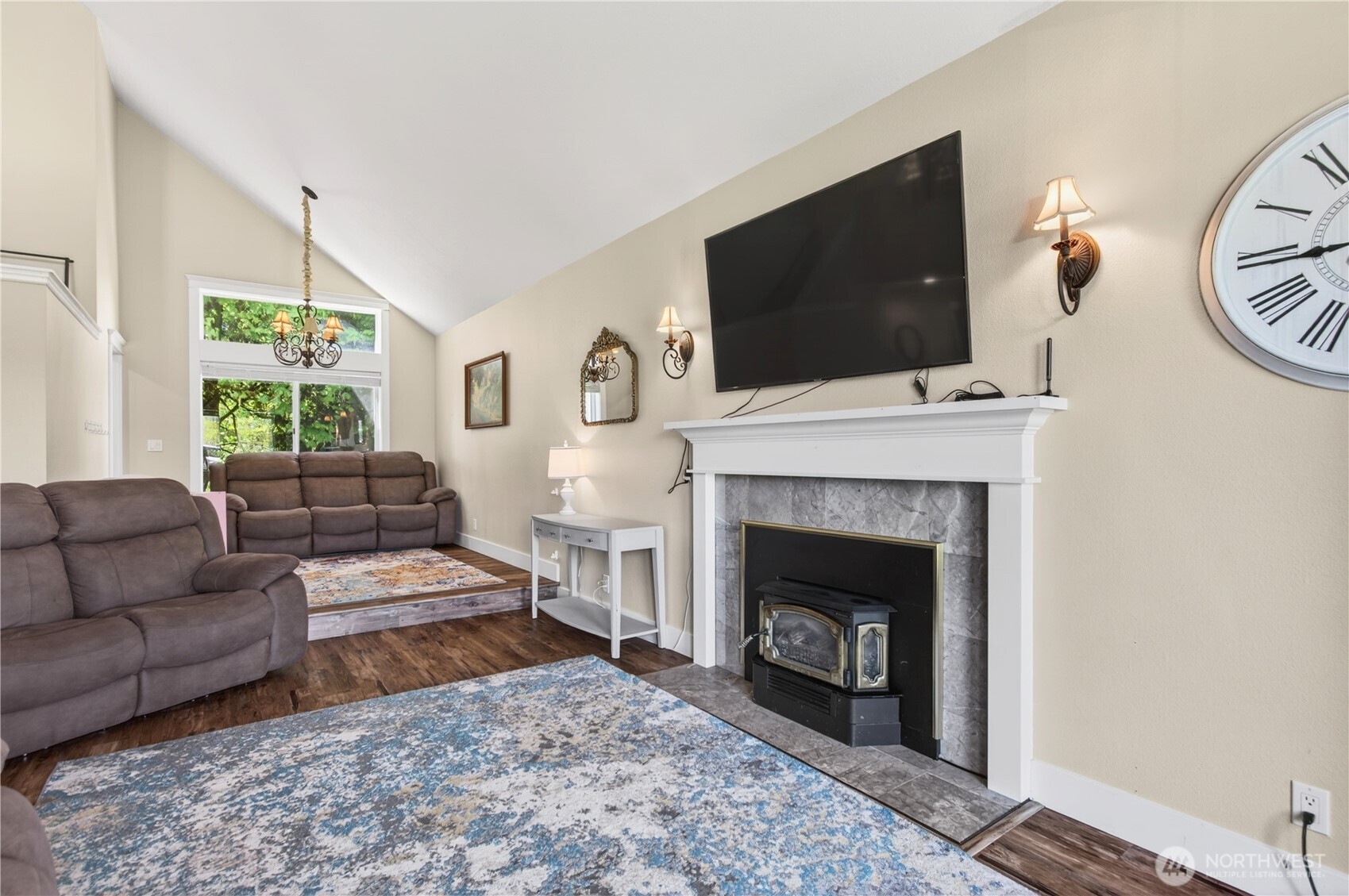 2523 Peters Drive , Longview, WA 98632