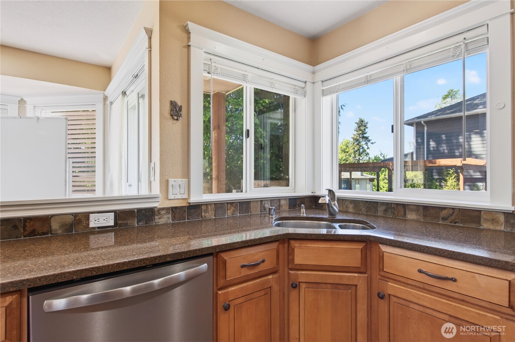 2523 Peters Drive , Longview, WA 98632