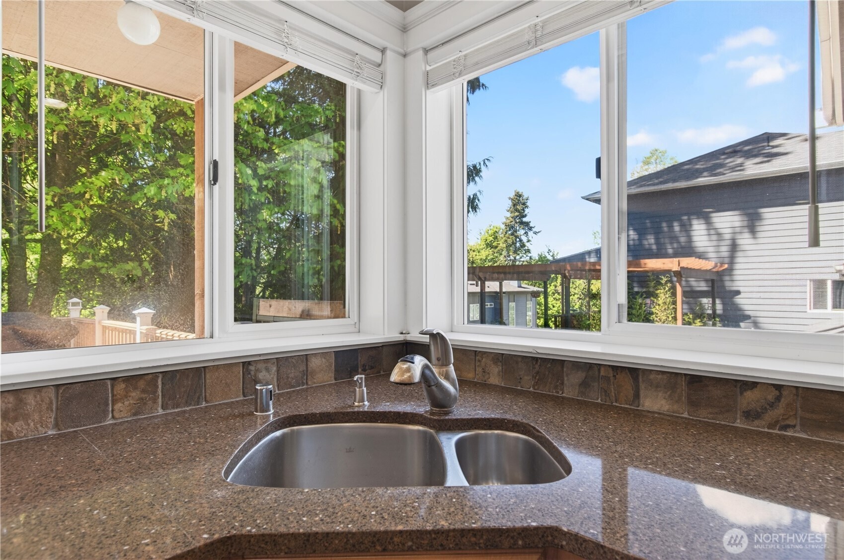 2523 Peters Drive , Longview, WA 98632